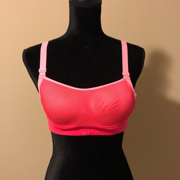 A Pop of Color! 32C VSX Padded Sports Bra - Picture 2 of 8